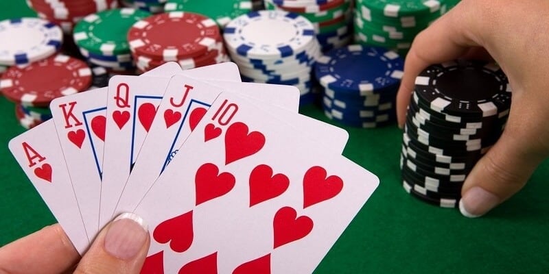 Thùng Poker là gì? Thứ tự xếp hạng các thùng trong Poker